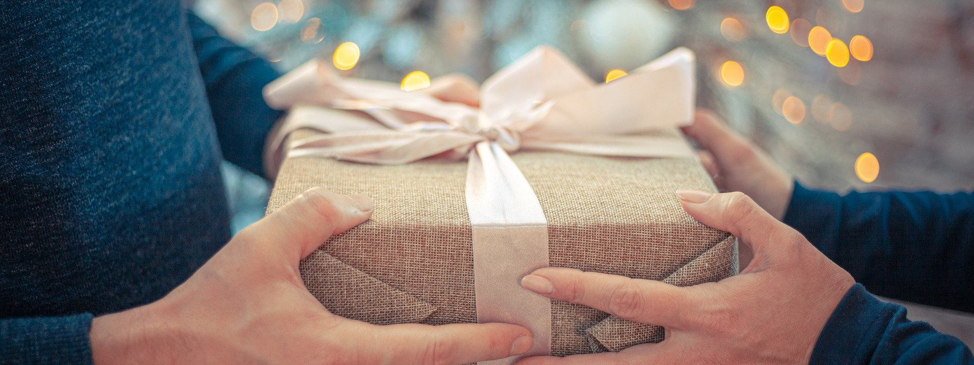 8 good reasons to give paint by numbers to your loved ones